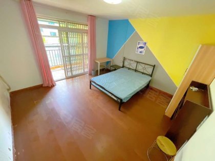 蜀山区四户室20平米正南4层