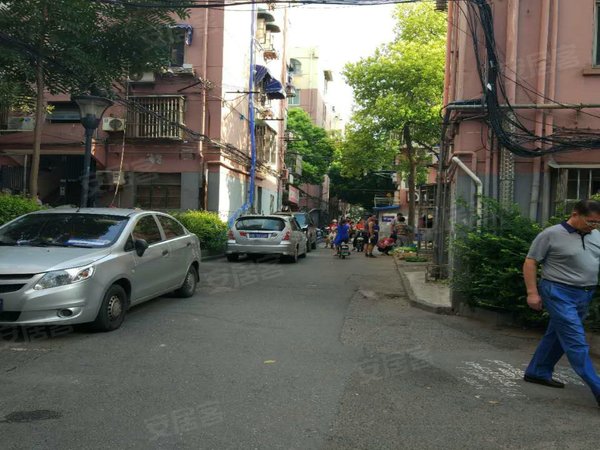 长虹路后街小区,水西门大街85-4号-南京长虹路后街房
