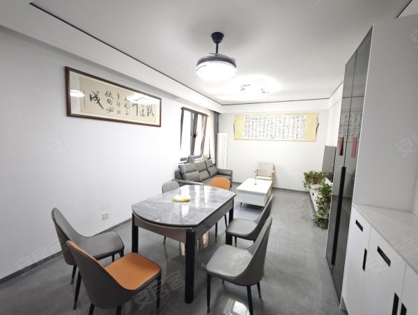 精装房家具家电齐全拎包入住全屋通铺瓷砖采光好六中陪读尽显舒适