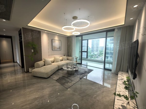 省府旁_全屋落地窗_全屋定制_中央空调地暖_拎包入住