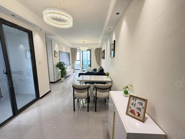 月付_湖畔书香_精装修必租好房_金融港方圆荟悦方_省政府板块