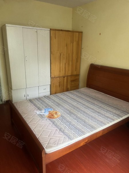 美湖小区_两室一厅_三楼_家具家电齐全_随时看房_户型好