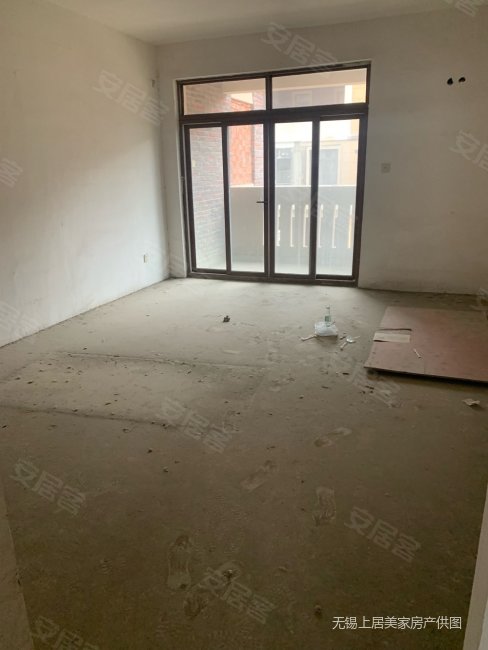 后宅中心联排别墅边户,院子大采光好,嘉友水岸观邸(别墅)二手房,500万