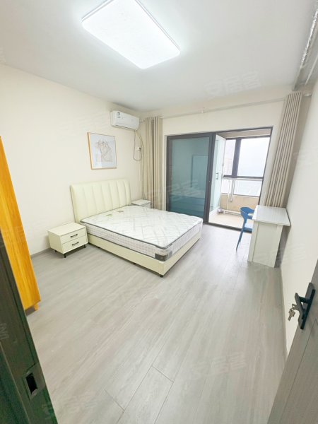 海棠苑押一付一南北通透_专属客服_家电齐全大众蔚来经纬江淮