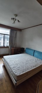 岳西新村_精装修_2室1厅1卫_阳光充足