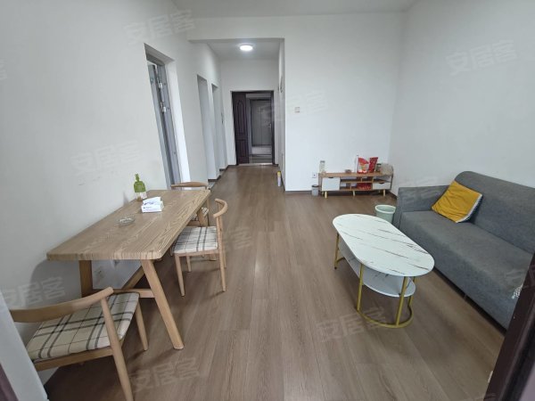 新店东苑两室维信诺国轩电池一六八学校采光好小吃便捷