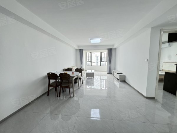 绝美四室两厅两卫_可月付可短租可养宠物_民用水电_拎包入住