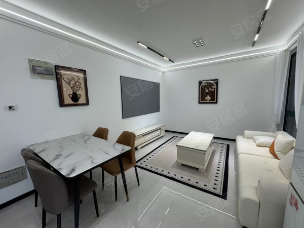 大兴新居2室精装，家具家电齐全，拎包入住