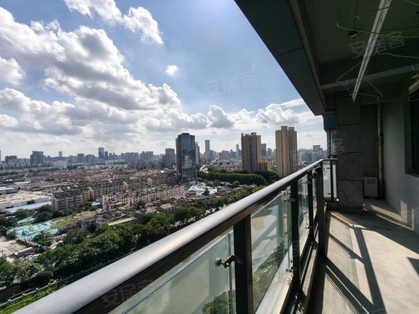 银马公寓_3室2厅1卫__电梯房_121平米
