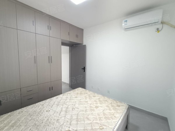 大数据产业园中辰创富大厦志邦橱柜美丽景湾大两室全屋瓷砖拎包住