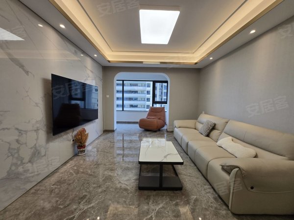 新上房源_龙湖光年_家电家具齐全_拎包入住