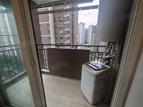 实图滨湖桂园_三室出租_近高速时代广场_要素大市场_江淮研发