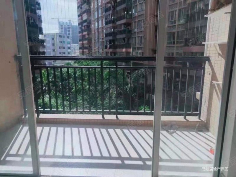 花园小区统建楼 采光好 第三 地下停车场 可过户急卖,鸿盛御景二手房