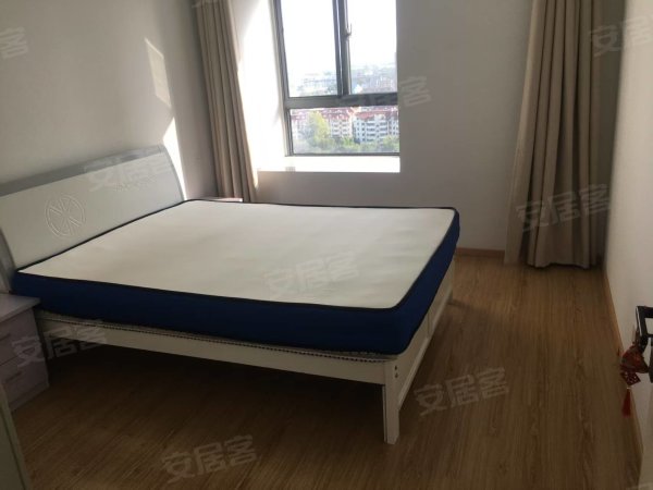 瑶海天地两居室照片与实景一致，家庭齐全，拎包入住。