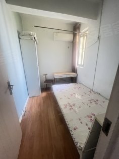 万科广场_四里河水木春城小区_次卧带空调白菜价格