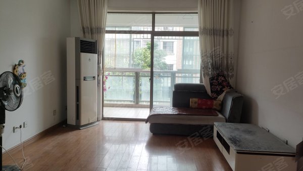 港澳广场地铁口附近_精装修_急租房源_家电齐全