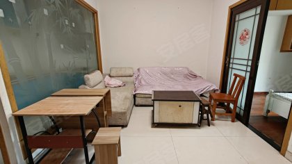 一号线地铁口_创智广场带燃气厨房_家电齐全密码锁_拎包即住