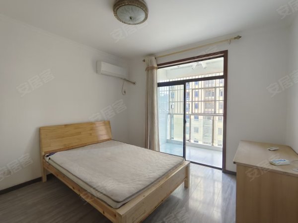 地铁四号线_光盛豪庭_电梯精装两室_拎包入住价格可谈