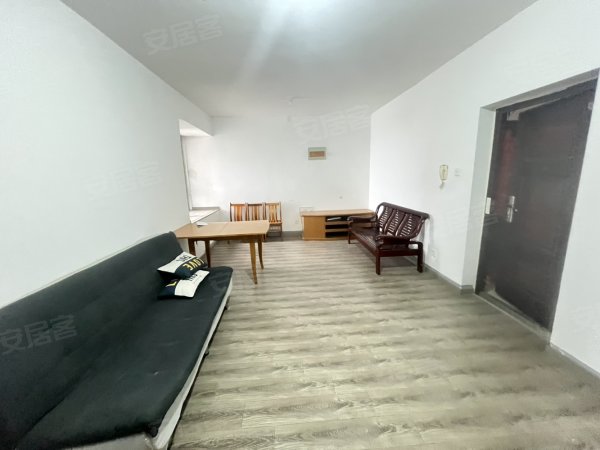 淮合花园B区_3房_家电齐全_干净整洁