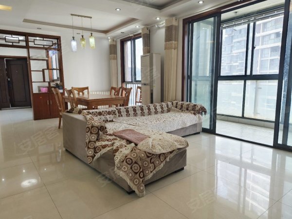 徽杰苑_住家精装修三室双卫拎包入住家具家电齐全，拎包入住