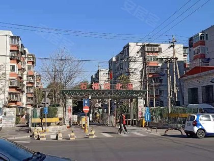 北京小区人口_亚洲 最大 的小区,耗资1000亿修建,住户超40万却不在北上广(2)