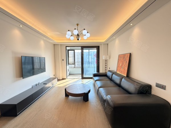 边户！金融港地铁口_自带健身房滨湖印品质小区精装3房全屋定制