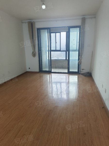 长安旁高新区4S_店对面简装三房出租