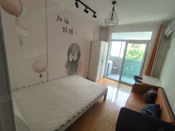 独卫朝南大单间！兴园北区近四号线柳树塘直达高新政务区！