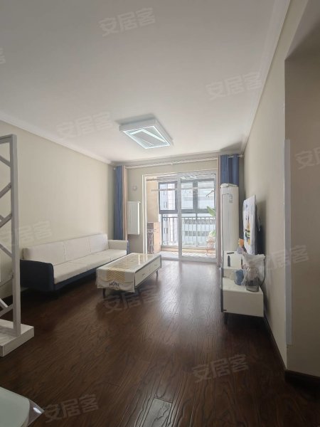 滨湖万科城_精装三房全屋墙暖_带有大衣帽间_出门5号线地铁
