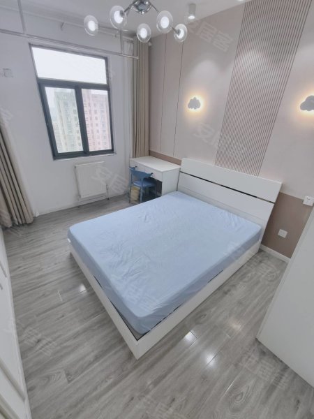 望湖城_朝南房间_住的人少_押一付一_近地铁口_南站_加侨