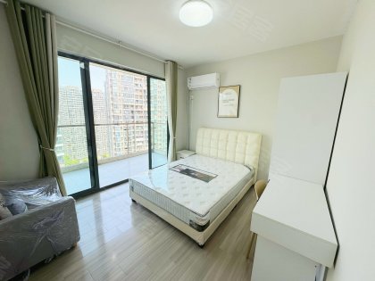 带卫生间，紫卢地铁口（滨湖悦方）（利港银河广场）家电齐全
