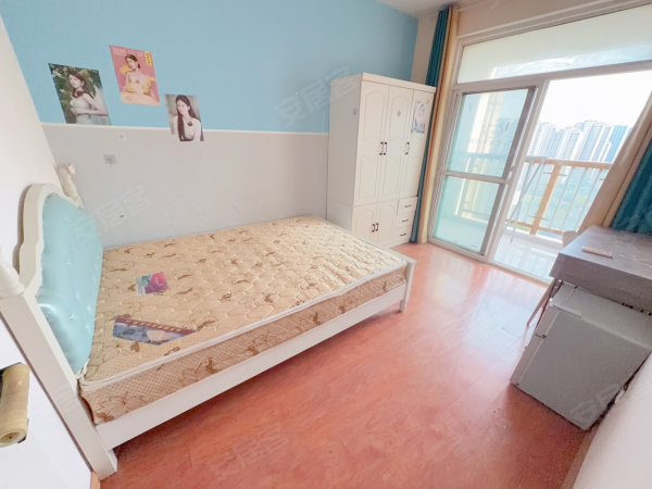 押一付一拎包入住无中介费
