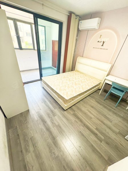 卧云新村阳台独卫大众江淮汽车延锋座椅内饰等工厂仓库押一付一
