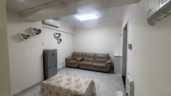 地铁口_百汇城市广场1室_精装_拎包入住_看房方便_交通便利