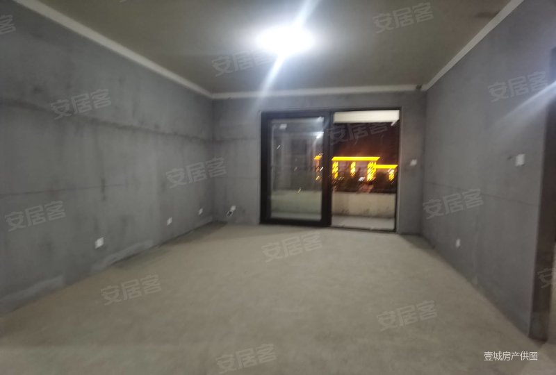 宛陵新语 楼栋 飞机户型 三房朝南 大超大双阳台