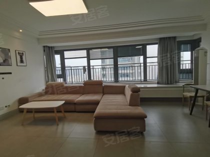 港澳广场旁_精装急租_家电齐全_采光好_客厅带空调暖气