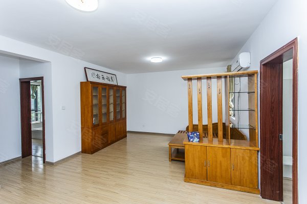 黄山花园_3室2厅1卫__97平米