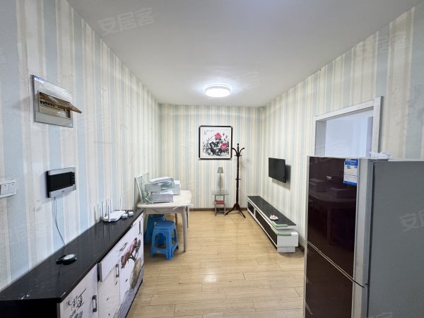 宝业城市绿苑(东区)公寓楼_2室1厅1卫__电梯房_精装修