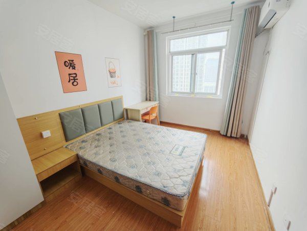 我是房栋滨湖欣园主卧带独卫滨湖时代广场东方汇众悦同城滨湖学院