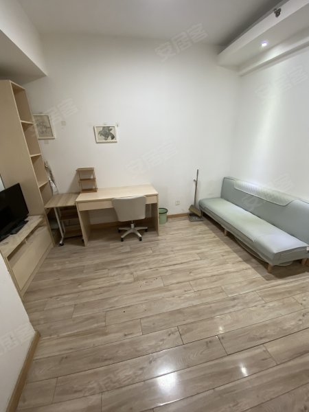民用水电135_0出租东海星城精装大1室家具家电齐全拎包入住