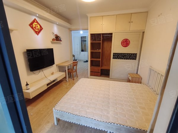 6号线陆军兵种大学站，科大西区，两室整租，可月付！