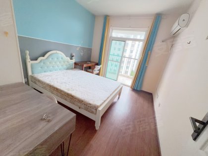滨湖家园主卧带阳台无仲阶沸可短租月付近大众临湖社区要素大市场