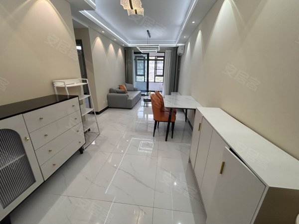 锦绣玶塘_精装两室_押一付一_工经学院_杉杉奥莱_市三院