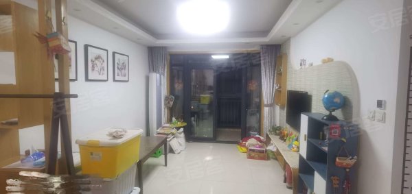 建业时光原著_3室2厅1卫__电梯房_精装修90平米