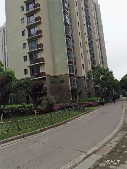 东渡国际青年城