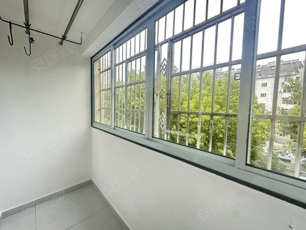 性价比好房！！兴华苑(A区)_通风好_南北通透_家电齐全