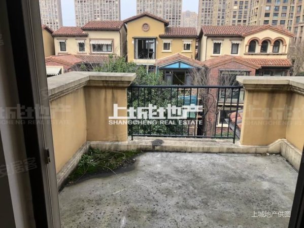 龙湖香醍漫步别墅