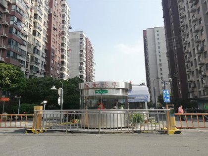 宝虹水岸人口