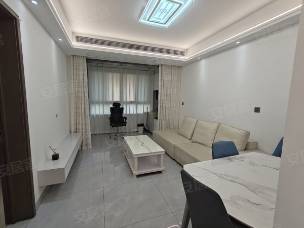 新店雅苑精装业主自住房全屋定制柜子_中央空调_品牌一级家电