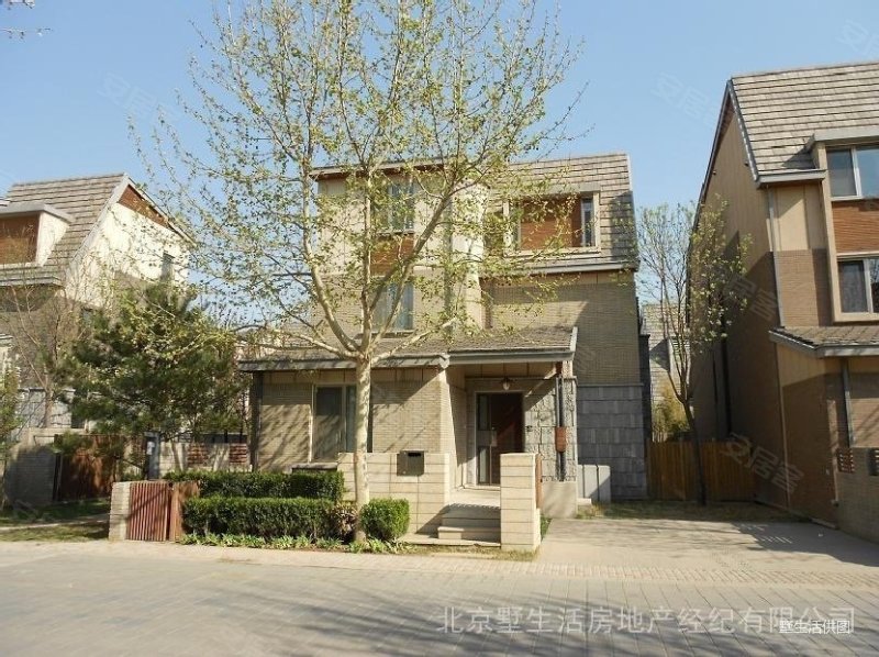 中央别墅区龙湾别墅大挑型精装修诚意出售